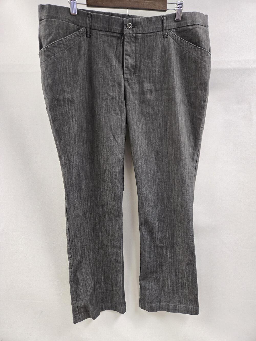 Chicos Dress Pants Womens 2 Gray Straight Leg Denim Stretch Pockets Zip Solid